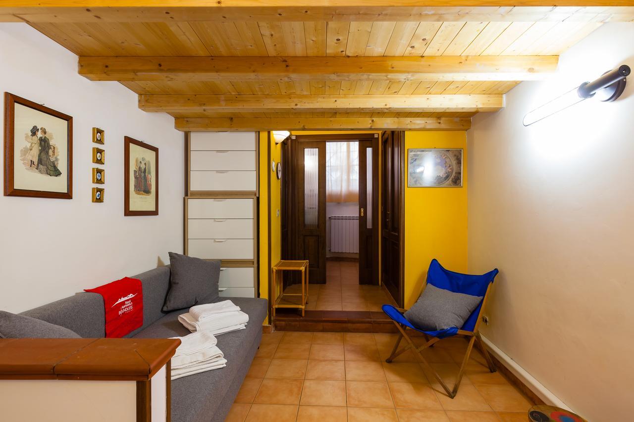 Banchi Nuovi - Bh 92 Appartement Napels Buitenkant foto